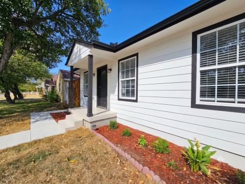 914 17th Street, Grand Prairie, TX 75050 — photo 3