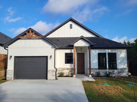 3410 Brazos River Drive, Granbury