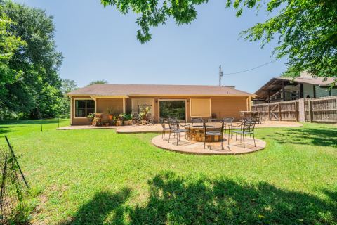 1200 Melony Drive B, Sulphur Springs, TX 75482 — photo 2
