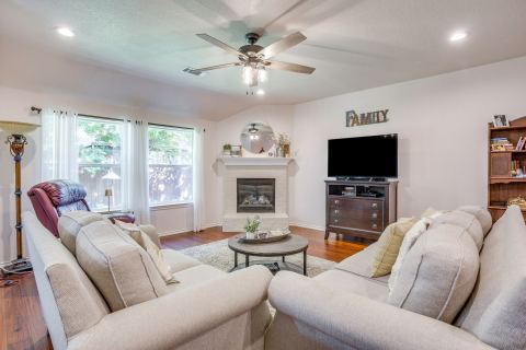 853 Royal Oak Lane, Burleson, TX 76028 — photo 2