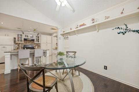 2800 Keller Springs Road 6B, Carrollton, TX 75006 — photo 3