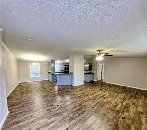 1315 Phoenix Court, Granbury, TX 76048 — photo 2
