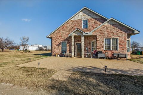 10569 Range Road, Justin, TX 76247 — photo 3