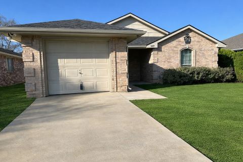 3819 Kiest Valley Court, Dallas, TX 75233 — photo 2
