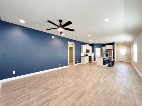 606 Capstone Circle, Granbury, TX 76048 — photo 2