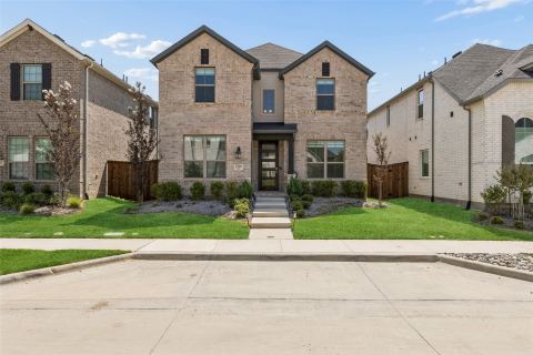 2708 Holland Court, Celina