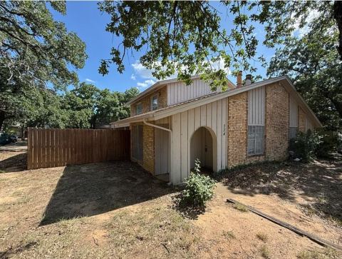 730 Londonderry Lane 734, Denton