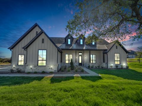 740 Burr Oak Lane, Weatherford