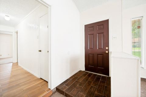 3544 Esplendor Avenue, Irving, TX 75062 — photo 3