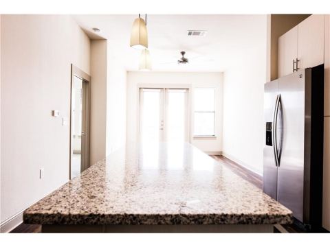 2901 W 5th Street 204, Fort Worth
