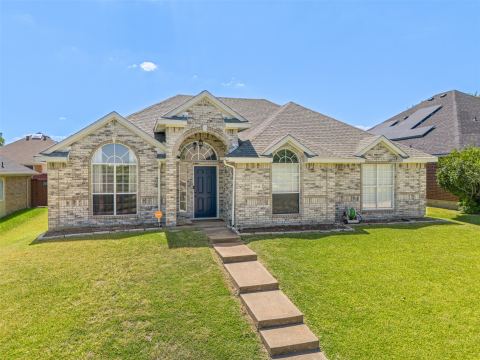 1938 Woodglen Drive, Mesquite, TX 75149 — photo 2