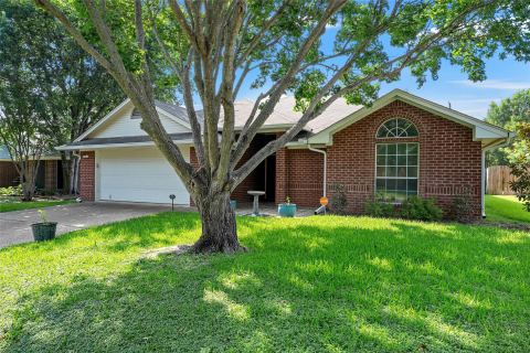 10604 Sierra West Drive, Waco, TX 76712 — photo 2