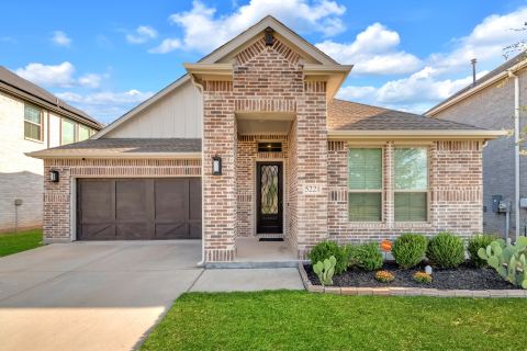 5221 Beautyberry Drive, Fort Worth, TX 76036 — photo 2