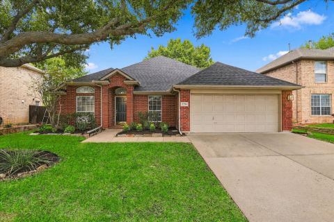 2704 Timberwood Drive, Flower Mound, TX 75028 — photo 2