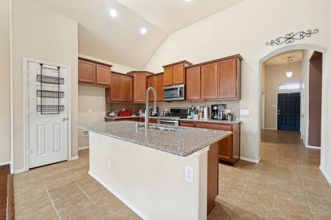 2404 Scott Creek Drive, Little Elm, TX 75068 — photo 3