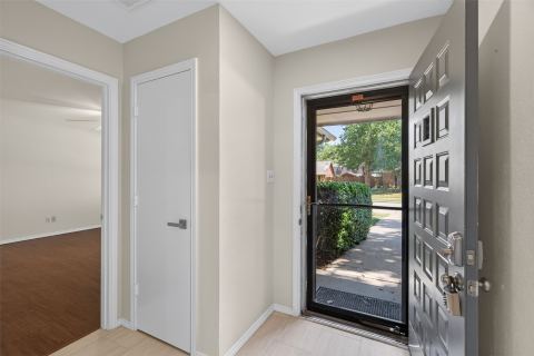 2146 Robin Road, Lewisville, TX 75077 — photo 2