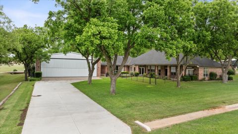 9616 Air Park Drive, Granbury, TX 76049 — photo 2