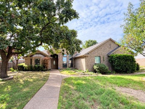5704 Plantation Drive, Waco
