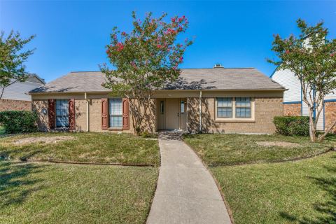 219 Southerland Avenue, Mesquite, TX 75150 — photo 2