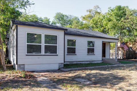 308 W Avenue F, Garland, TX 75040 — photo 3
