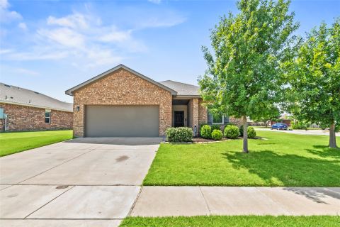 500 Swift Current Drive, Crowley, TX 76036 — photo 2