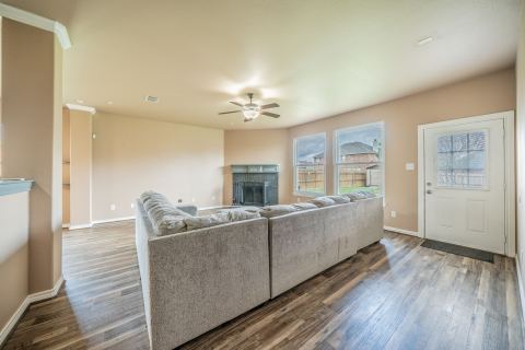 1739 Chadwick Drive, Cedar Hill, TX 75104 — photo 2