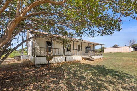1901 E Texas Street, Denison, TX 75021 — photo 2