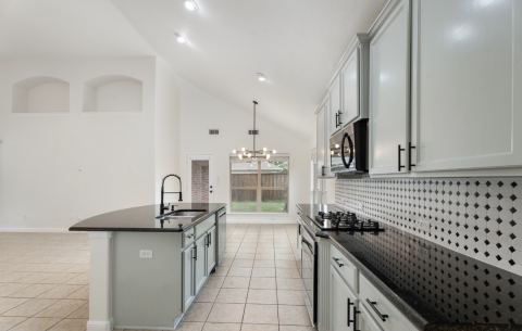 1413 Nightingale Drive, Aubrey, TX 76227 — photo 2
