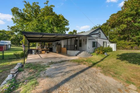 702 Monticello Drive, Springtown, TX 76082 — photo 3