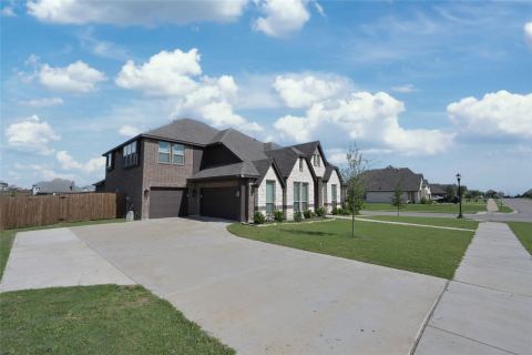 12600 Eagles Bluff, Godley, TX 76044 — photo 3