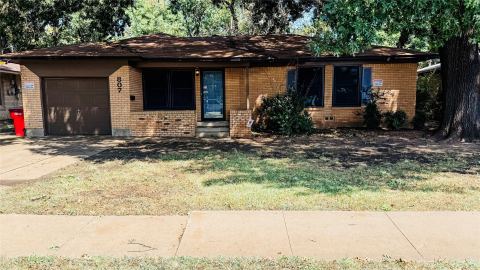 807 Blanton Drive, Sherman, TX 75092 — photo 3