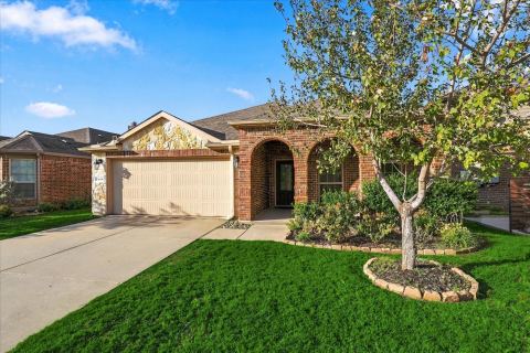 1120 Cheyenne Drive, Aubrey, TX 76227 — photo 2
