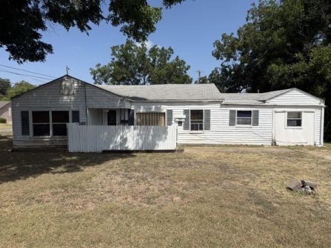 3815 Beverly Drive, Beverly Hills, TX 76711 — photo 2