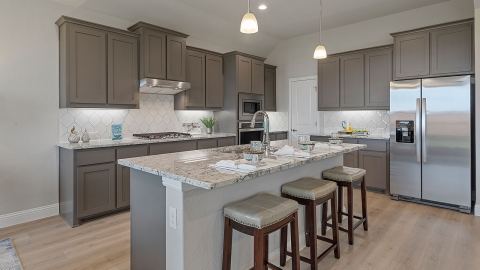 3688 ROLLING MEADOWS Drive, Grand Prairie, TX 76065 — photo 2