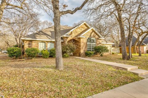 901 Evandale Road, Burleson, TX 76028 — photo 2