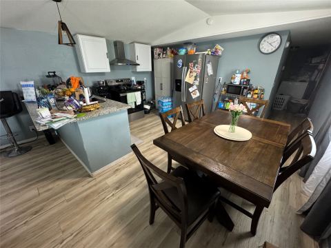 7103 Comanche Trail, Weatherford, TX 76087 — photo 2