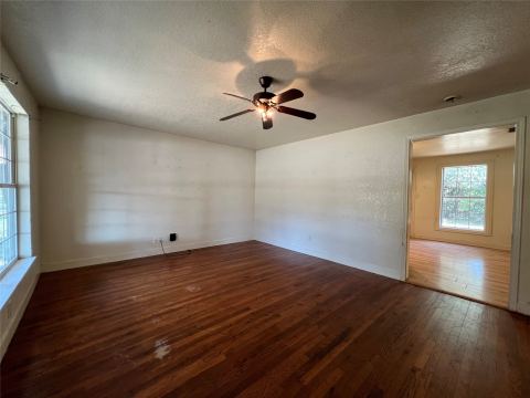 305 EAST ROAD, Stephenville, TX 76401 — photo 3