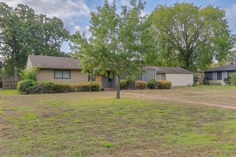 1405 Oaklawn Drive, Corsicana, TX 75110 — photo 2