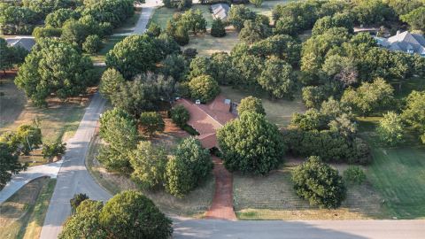103 Red Oak Lane, Flower Mound, TX 75028 — photo 2