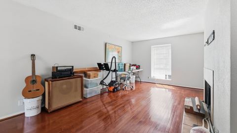 5232 Fleetwood Oaks Avenue 216, Dallas, TX 75235 — photo 2