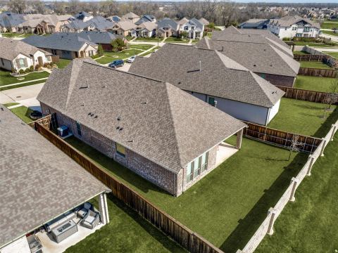 8212 San Bernard Trail, McKinney, TX 75071 — photo 2