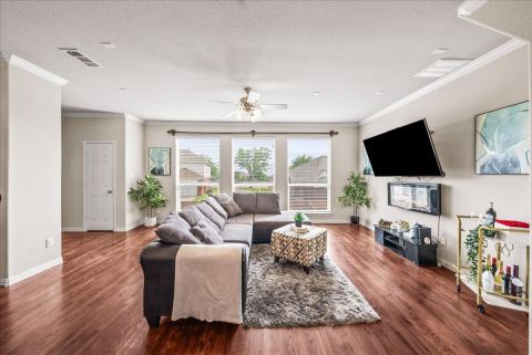 2700 Club Ridge Drive 34, Lewisville, TX 75067 — photo 2