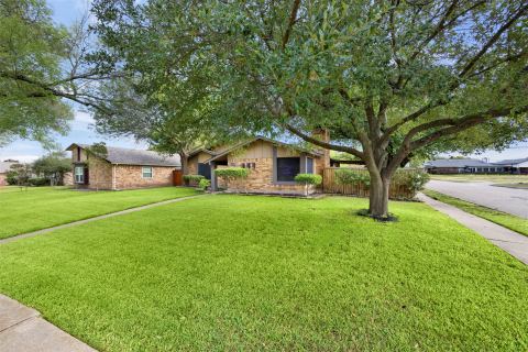 1700 Culberson Drive, Mesquite, TX 75150 — photo 3