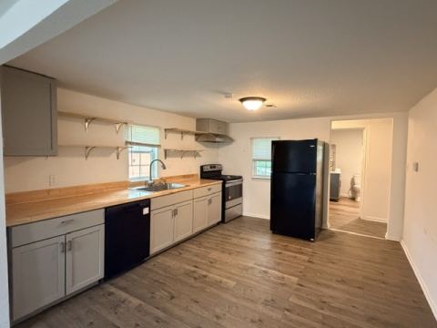927 W Baker Street, Denison, TX 75020 — photo 3