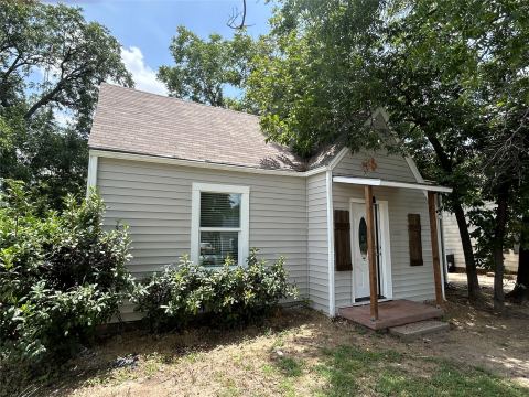 600 E Robert Street, Fort Worth, TX 76104 — photo 2