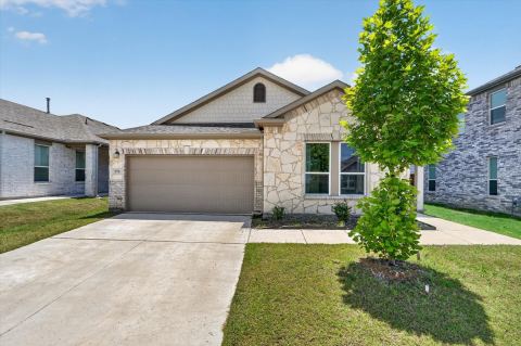 976 Brock Drive, Aubrey, TX 76227 — photo 2