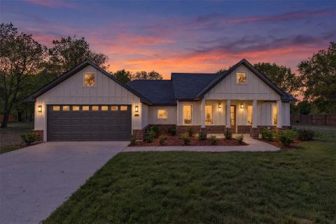 5288 County Road 2248, Greenville