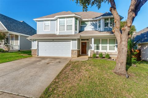 1021 Honeysuckle, Grapevine, TX 76051 — photo 2