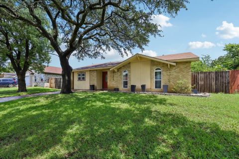 2033 Rose Hill Road, Carrollton, TX 75007 — photo 3