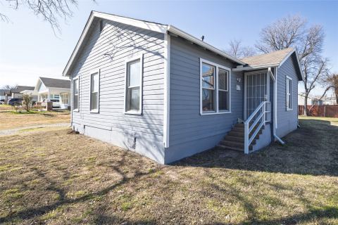 1300 Driess, Fort Worth, TX 76104 — photo 2